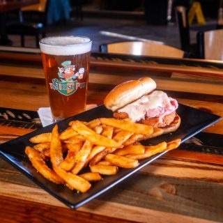 704888901-20250130_irish-pub-0009 (Large)